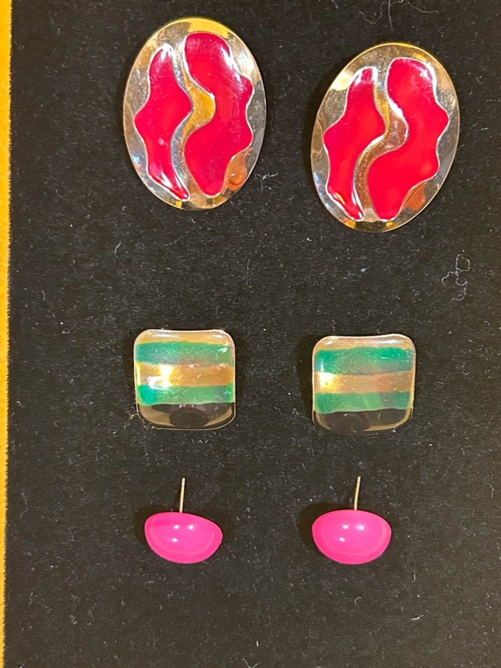 Women’s Pink and Green Mixed-Set Fashion Earrings
